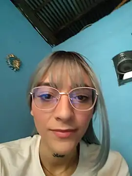 Dani pegin online show from November 13, 4:00 pm