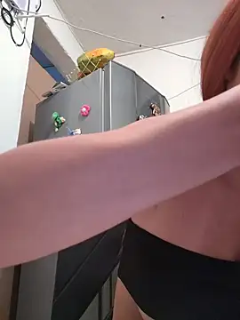 Dani pegin online show from February 10, 2:49 pm