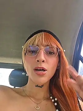 Dani pegin online show from May 27, 3:19 pm