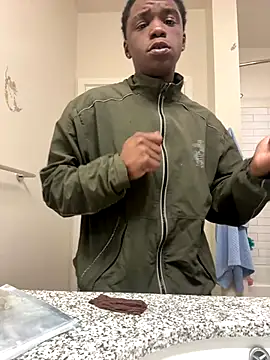 Snapshot of TransboyJay chatting on December 1, 9:09 pm TransboyJay online show from December 1, 9:09 pm