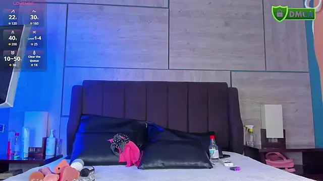 ZaritaLenon online show from March 31, 5:59 pm