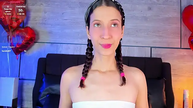 ZaritaLenon online show from February 10, 7:46 pm