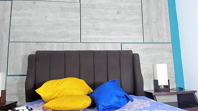 ZaritaLenon online show from December 17, 10:37 pm