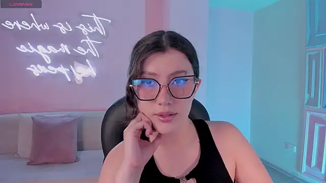 Snapshot of AmberFarrell chatting on July 14, 8:48 pm AmberFarrell online show from July 14, 8:48 pm