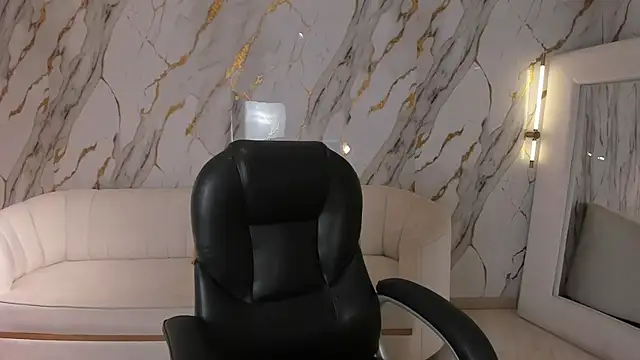 Snapshot of AmberFarrell chatting on June 30, 8:20 pm AmberFarrell online show from June 30, 8:20 pm
