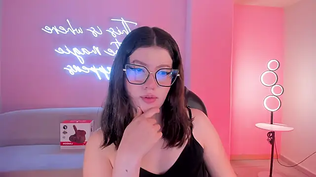 Snapshot of AmberFarrell chatting on January 31, 8:07 pm AmberFarrell online show from January 31, 8:07 pm