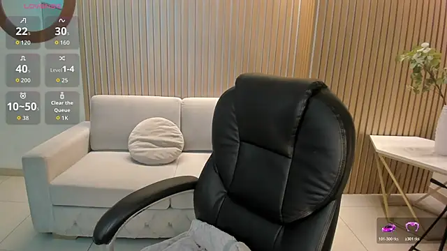 AmberFarrell online show from March 12, 8:13 pm