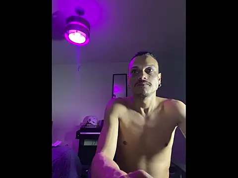 villanocat online show from December 3, 6:57 am