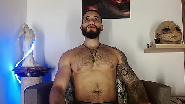 Snapshot of Morgann_jones chatting on June 7, 10:37 pm Morgann jones online show from June 7, 10:37 pm