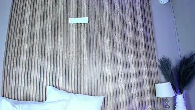 HannaPaola online show from February 3, 11:21 pm