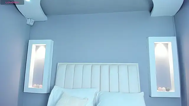 HannaPaola online show from November 8, 10:46 pm