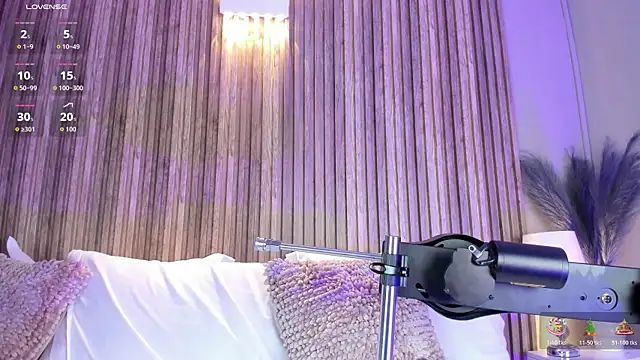 HannaPaola online show from December 18, 10:35 pm