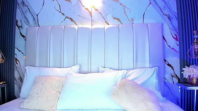 HannaPaola online show from November 27, 11:05 pm