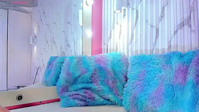 valentina lux online show from October 29, 7:13 pm