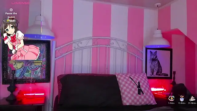 Liah Grey8 online show from December 3, 8:30 pm