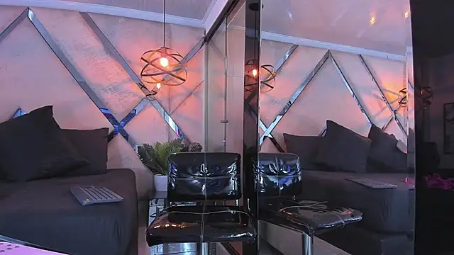 Liah Grey8 online show from March 6, 8:59 pm