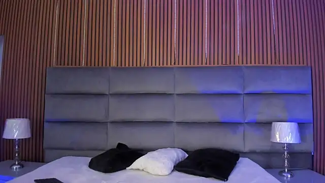 Eli Sanders online show from December 23, 3:06 am