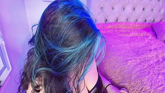 Salem skyler  online show from October 18, 4:25 am