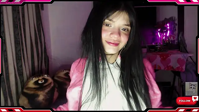 Sarahgin online show from October 25, 9:30 am