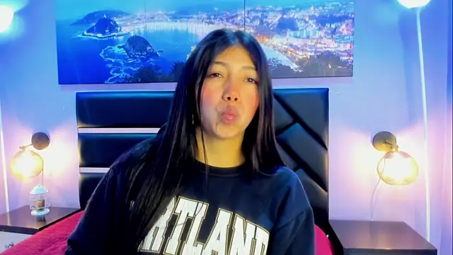 KimberlyVillaLobos online show from February 10, 11:31 am