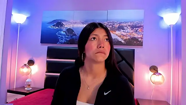 KimberlyVillaLobos online show from April 15, 11:27 am