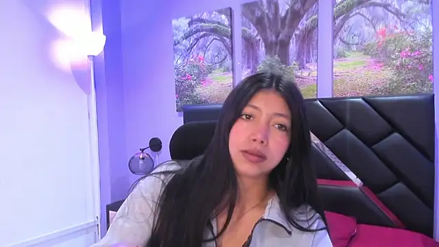 KimberlyVillaLobos online show from November 22, 12:48 pm