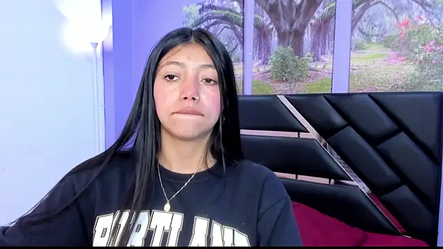Snapshot of KimberlyVillaLobos chatting on September 20, 11:37 am KimberlyVillaLobos online show from September 20, 11:37 am