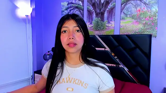 Snapshot of KimberlyVillaLobos chatting on October 6, 11:33 am KimberlyVillaLobos online show from October 6, 11:33 am