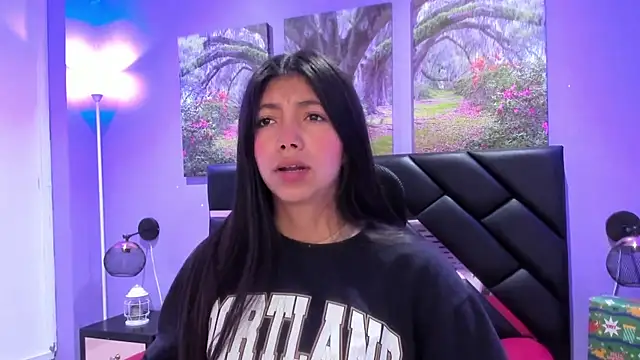 KimberlyVillaLobos online show from December 19, 11:34 am