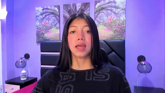 KimberlyVillaLobos online show from November 17, 11:36 am