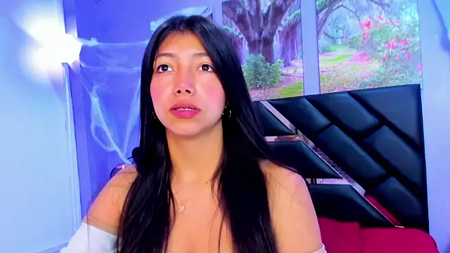 KimberlyVillaLobos online show from October 25, 11:31 am