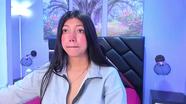 KimberlyVillaLobos online show from November 28, 11:32 am