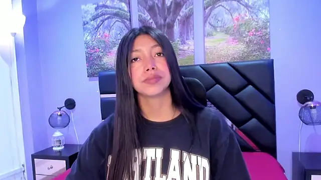 KimberlyVillaLobos online show from November 13, 11:58 am