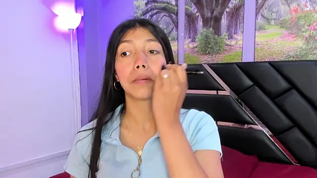 Snapshot of KimberlyVillaLobos chatting on October 1, 11:58 am KimberlyVillaLobos online show from October 1, 11:58 am