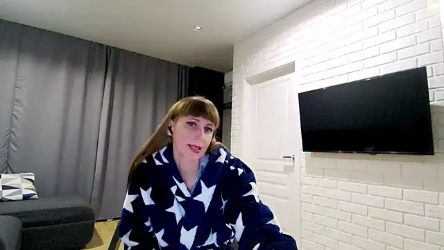 Daniella Lorente online show from February 5, 11:22 pm