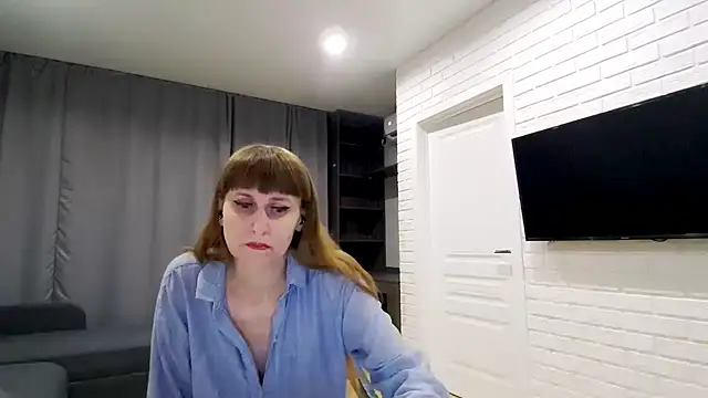 Daniella Lorente online show from April 30, 8:57 pm