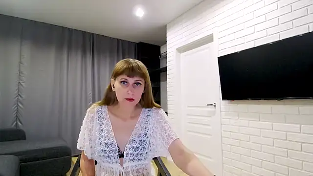 Daniella Lorente online show from September 21, 9:53 pm