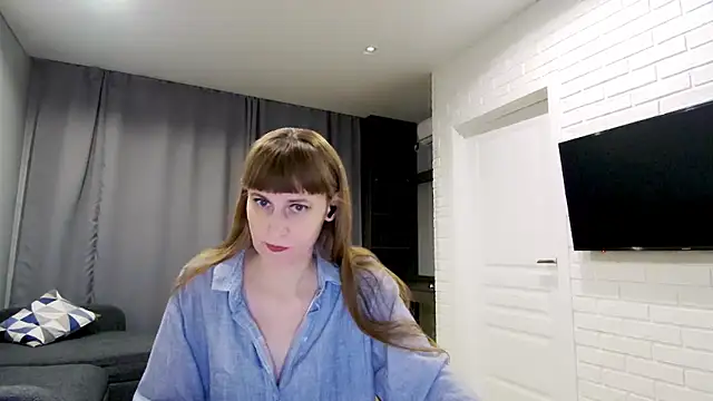 Daniella Lorente online show from January 11, 3:35 am