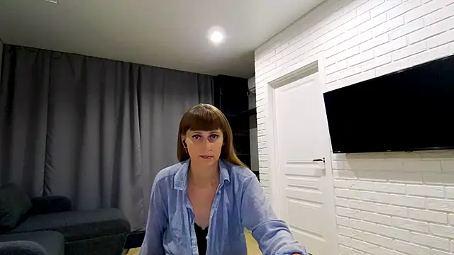 Snapshot of Daniella_Lorente chatting on July 4, 11:53 pm Daniella Lorente online show from July 4, 11:53 pm