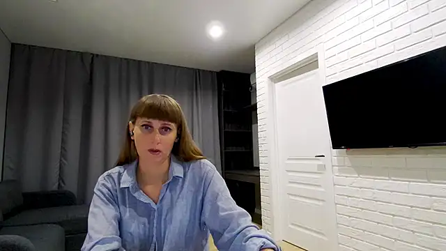 Snapshot of Daniella_Lorente chatting on July 8, 11:16 pm Daniella Lorente online show from July 8, 11:16 pm