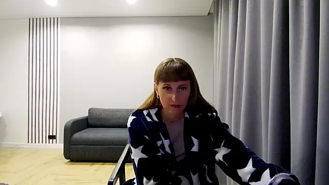 Daniella Lorente online show from March 19, 5:39 pm