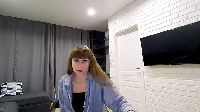 Daniella Lorente online show from March 12, 10:58 pm