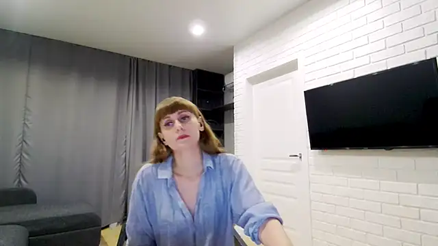 Snapshot of Daniella_Lorente chatting on October 27, 11:27 pm Daniella Lorente online show from October 27, 11:27 pm