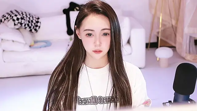 Roseonly  online show from March 10, 4:38 am