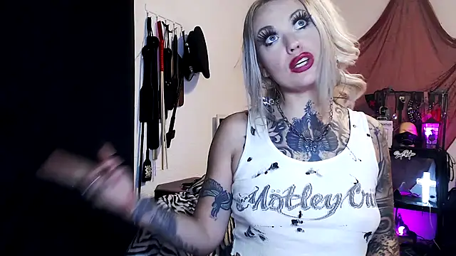 Ryder D Bauchery online show from April 2, 6:42 am