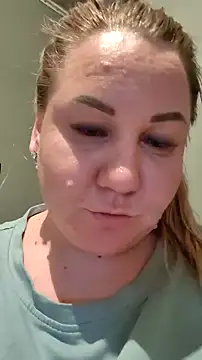 Snapshot of Anna_Curvy chatting on March 8, 1:47 pm Anna Curvy online show from March 8, 1:47 pm