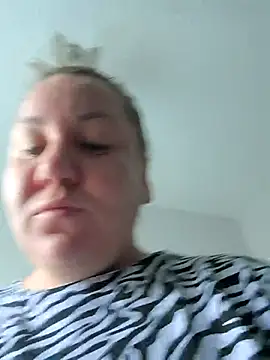 Anna Curvy online show from June 29, 11:59 pm