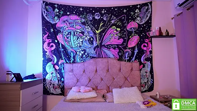 jade dakota   online show from April 4, 11:44 pm