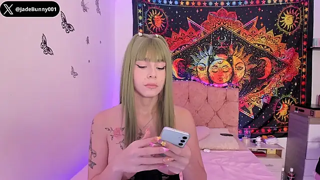 Snapshot of jade_dakota__ chatting on December 14, 11:32 pm jade dakota online show from December 14, 11:32 pm