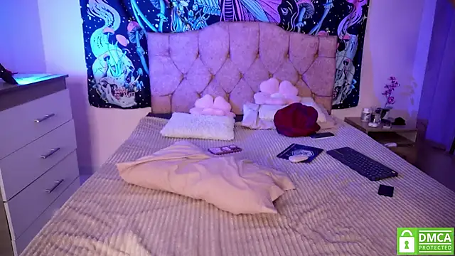 jade dakota   online show from March 12, 10:03 pm